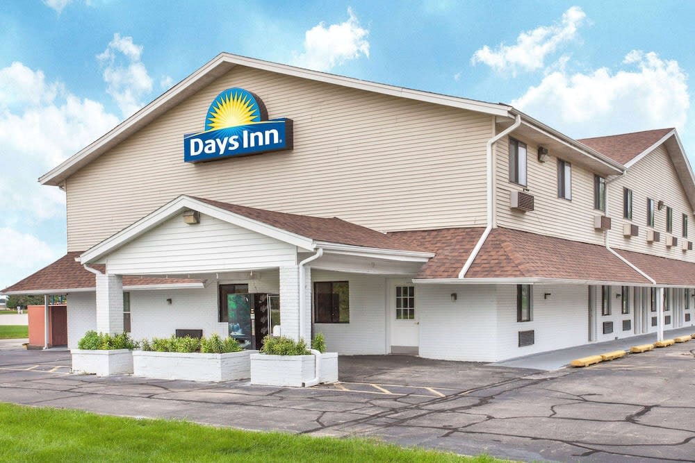 Days Inn by Wyndham Farmer City 1