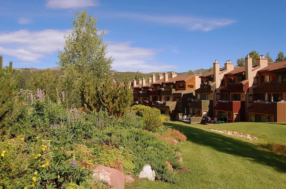 Villas at Snowmass CLub 1