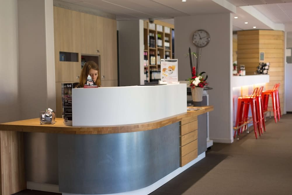 Brit Hotel Toulouse Colomiers – L’Esplanade 2