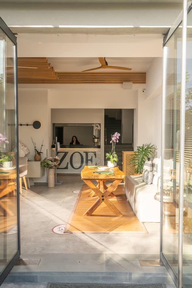 Zoe Seaside Resort 3