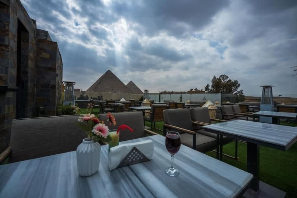 Elite Pyramids Boutique Hotel 1