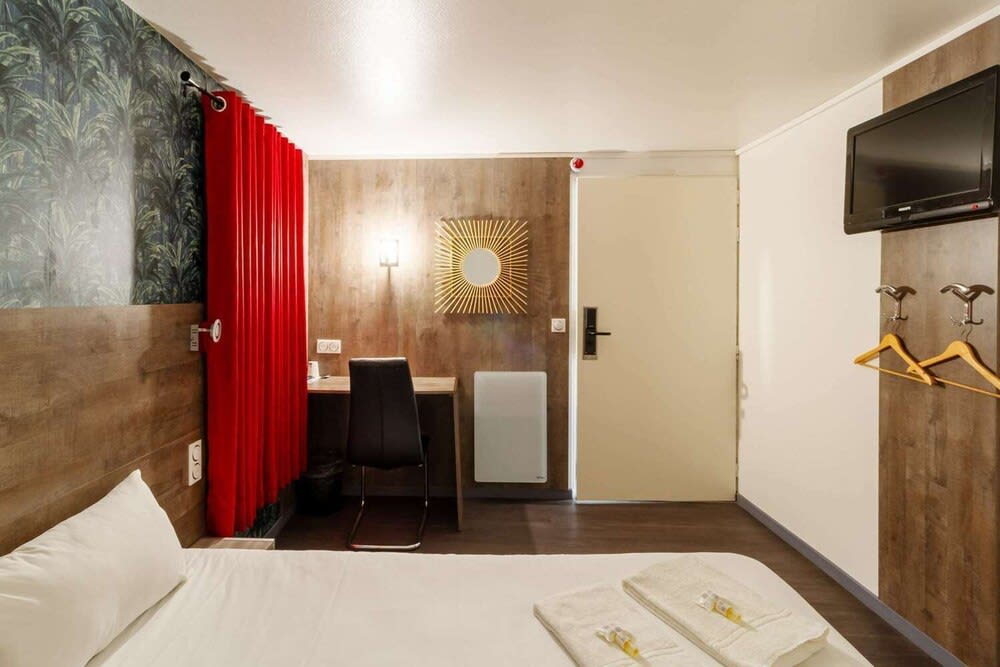 BRIT Hotel Rouen Nord - Barentin 5