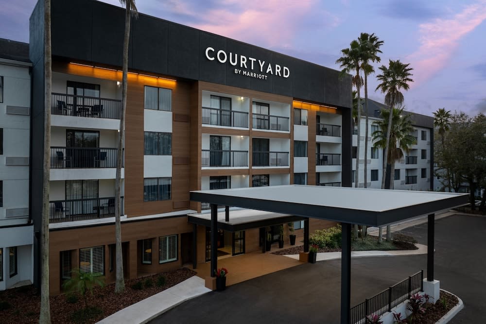Courtyard by Marriott Orlando East/UCF Area 1