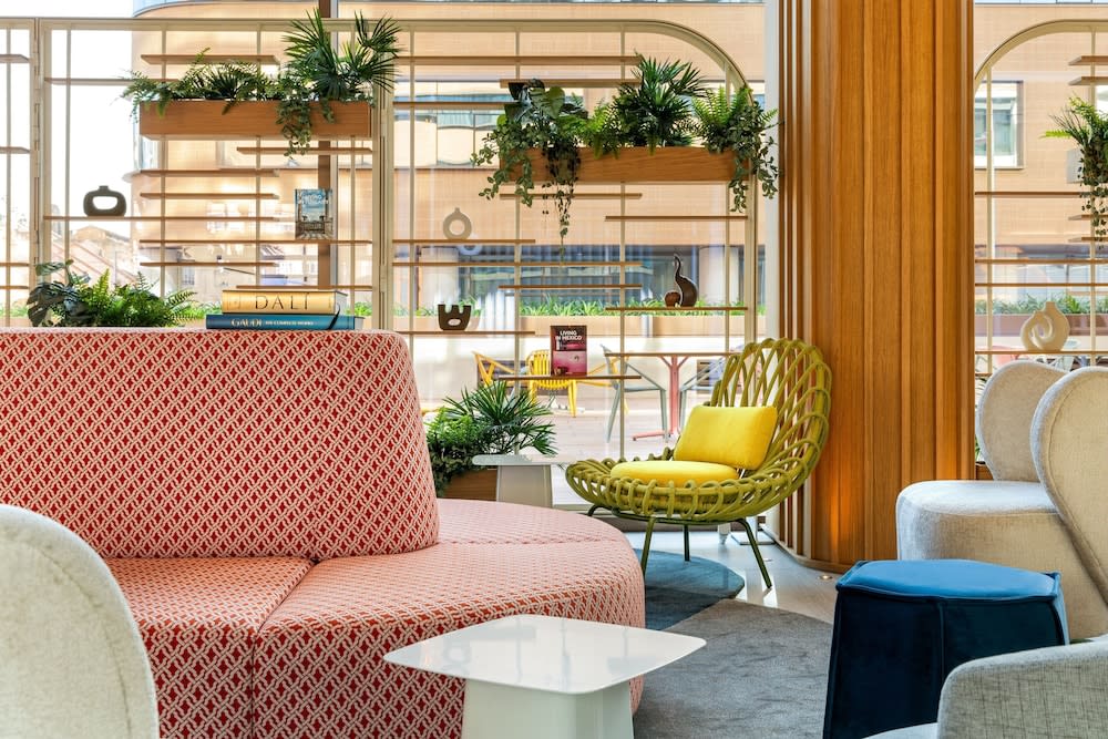 Labtwentytwo Barcelona, a Tribute Portfolio Hotel by Marriott 2