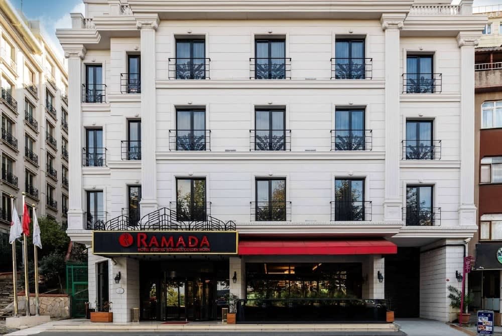 Ramada by Wyndham Istanbul Golden Horn 1