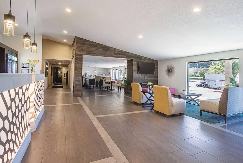 La Quinta by Wyndham Portland NW 3