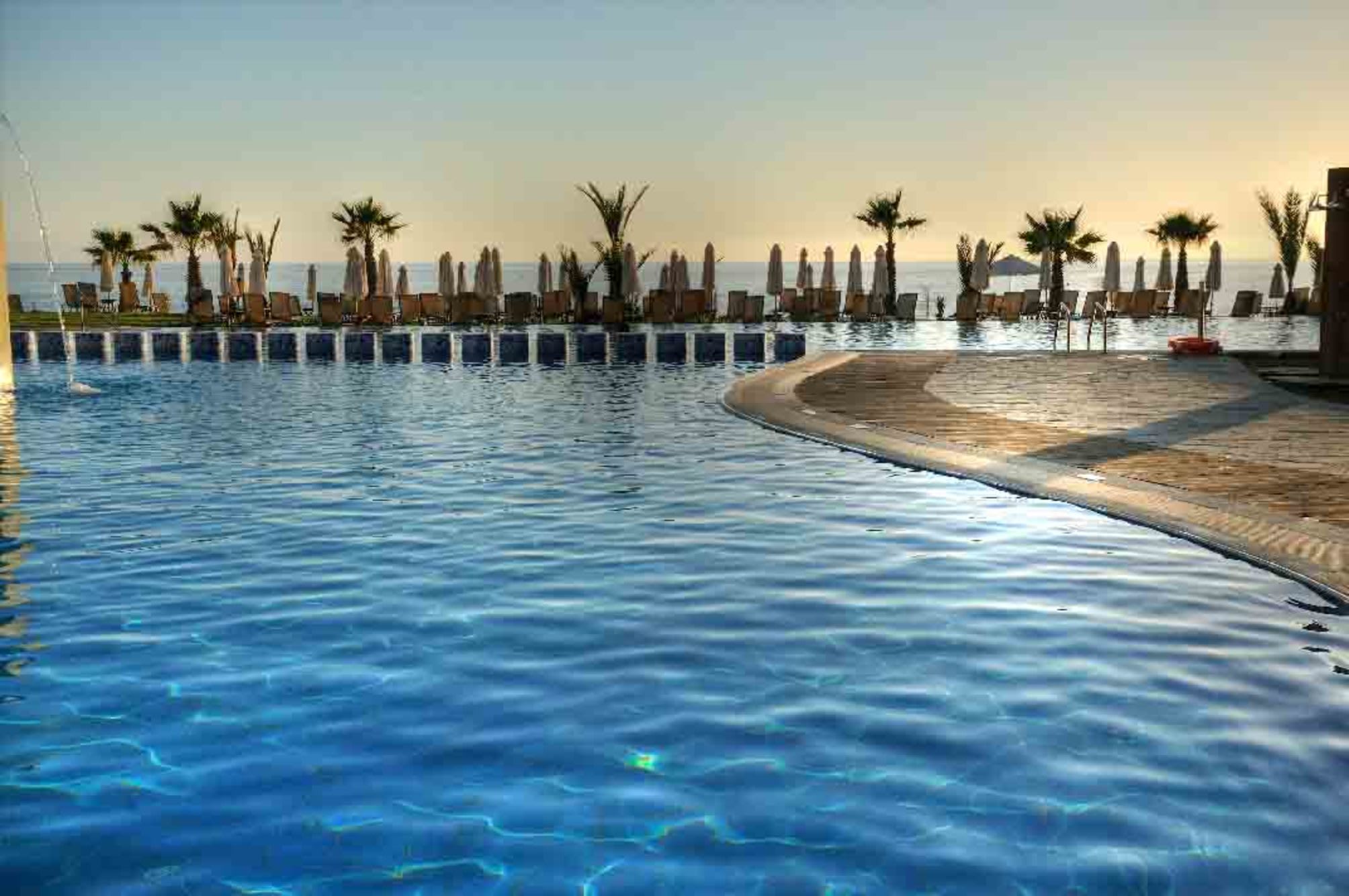 Capital Coast Resort And Spa 2