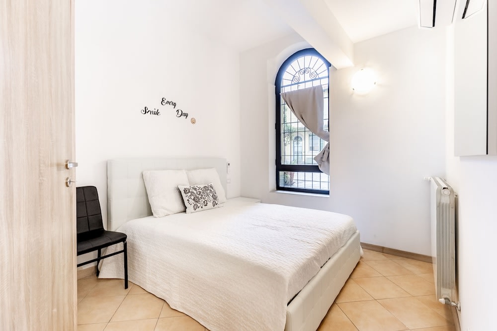 Alessia's Flat- Torretta 2