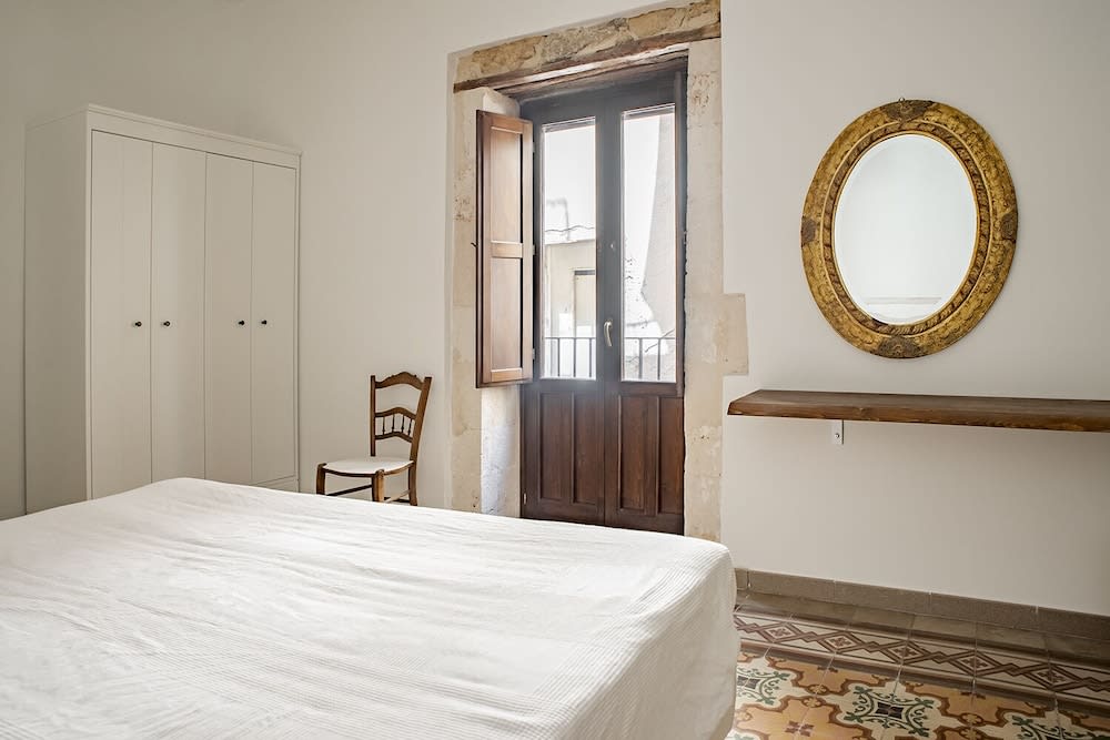 La terrazza sul vicolo della Giudecca 5