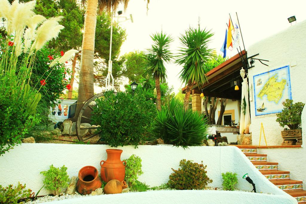 Villa Columbus Rooms and Restaurant 2