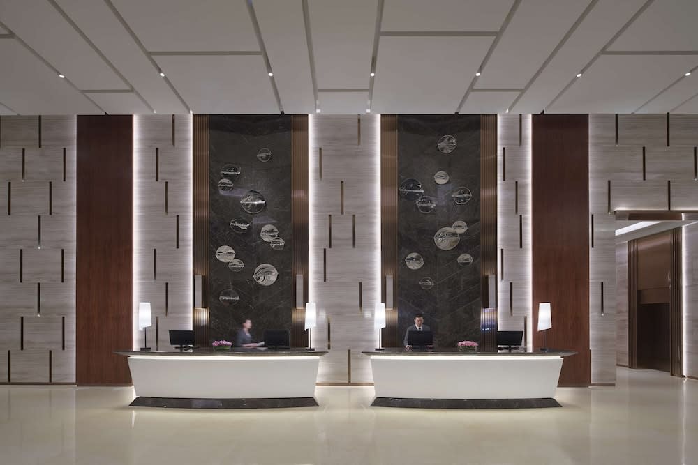 Hyatt Regency Metropolitan Chongqing 2