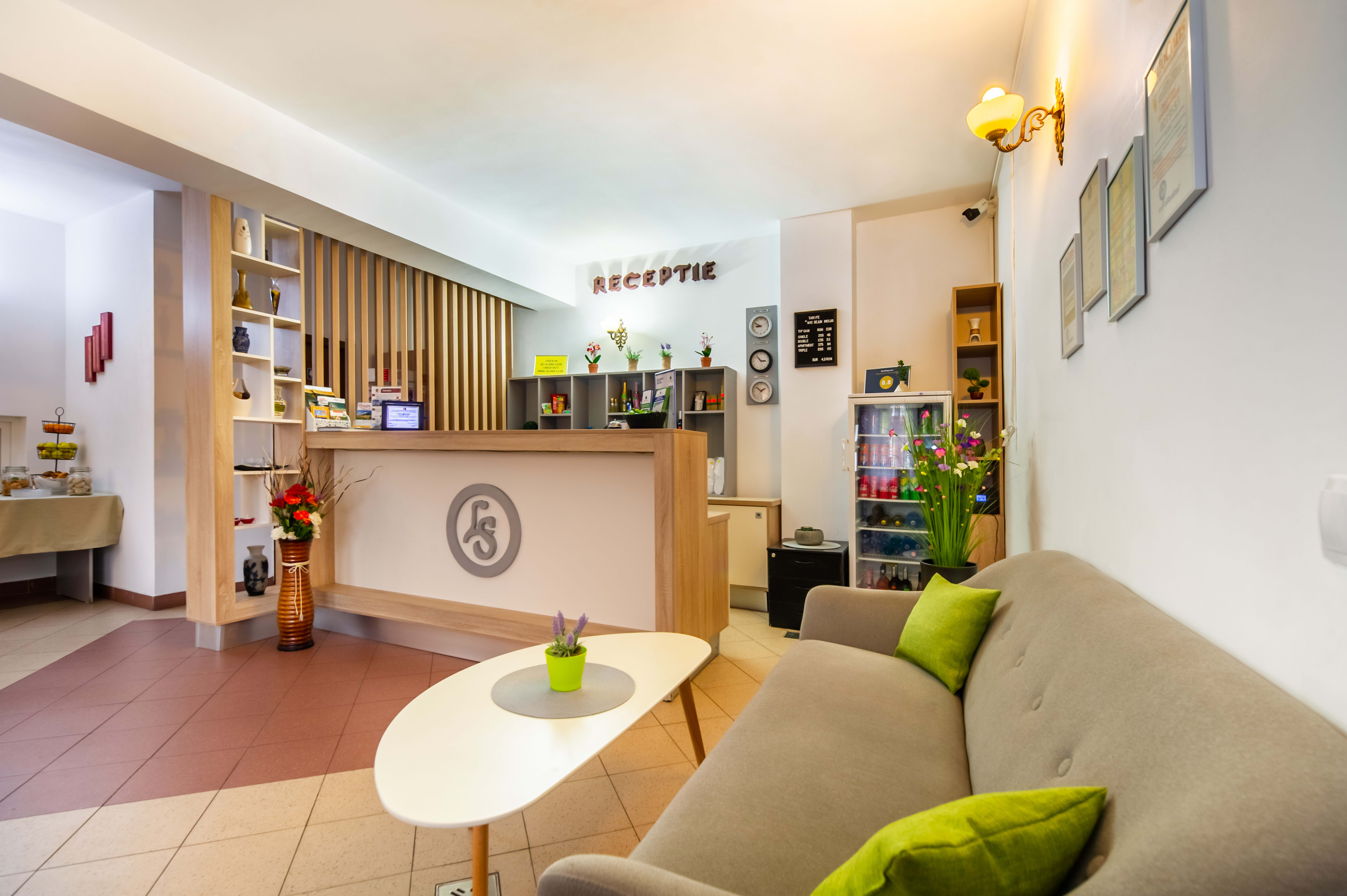 Long Street Hotel 2