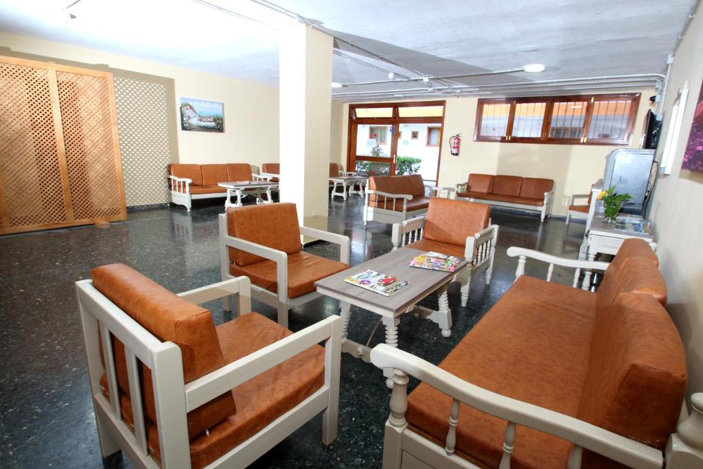 Apartamentos Strelitzias 4