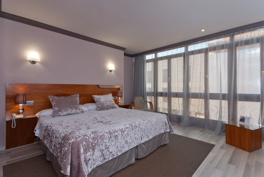 Hotel Vetusta 2