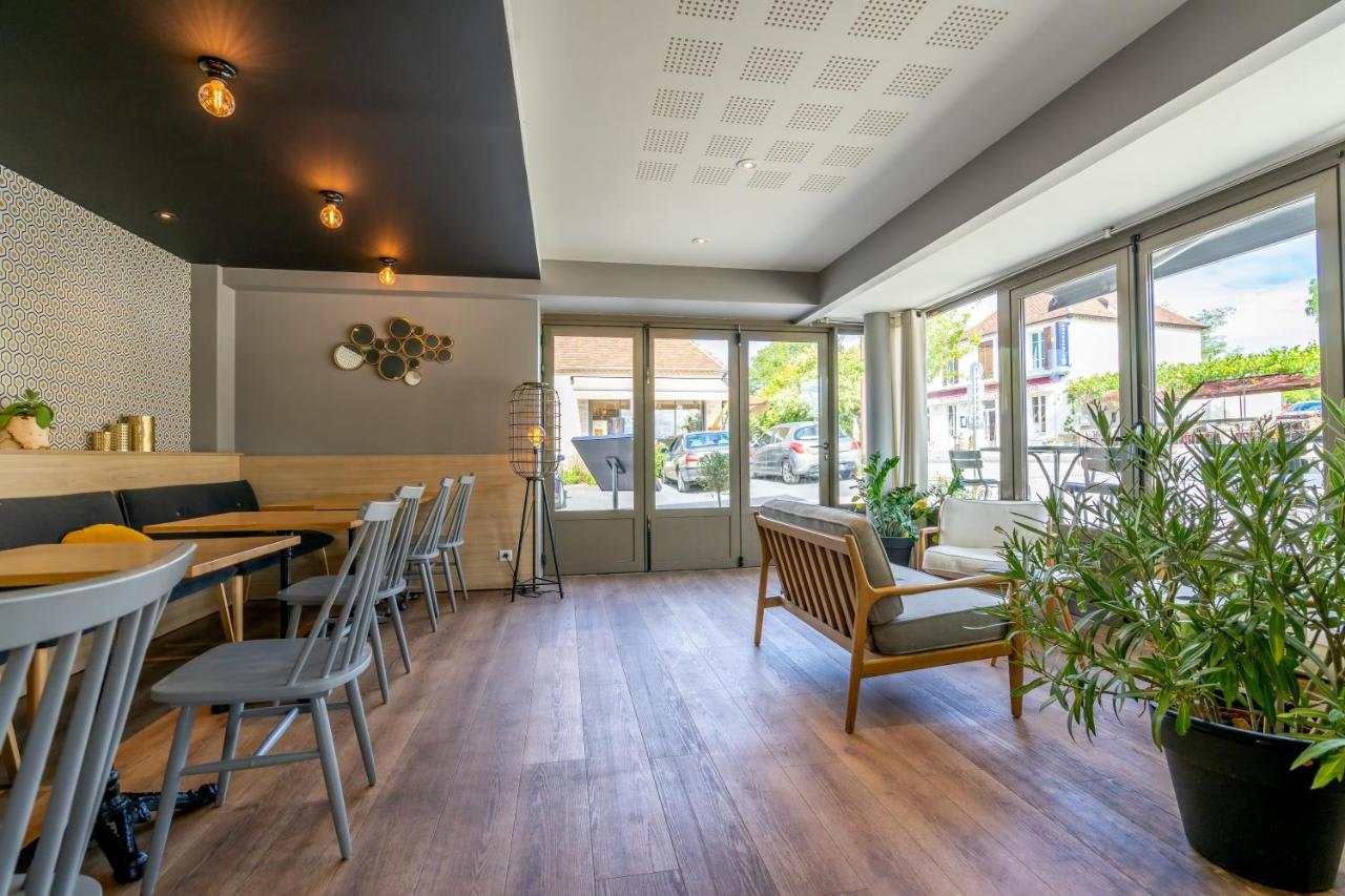 Logis Hôtels - Le Belvédère - Hôtel 2 étoiles et Restaurant 4