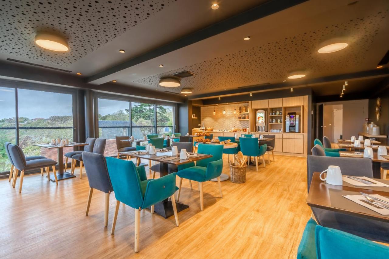 Logis Hôtels - Le Belvédère - Hôtel 2 étoiles et Restaurant 2