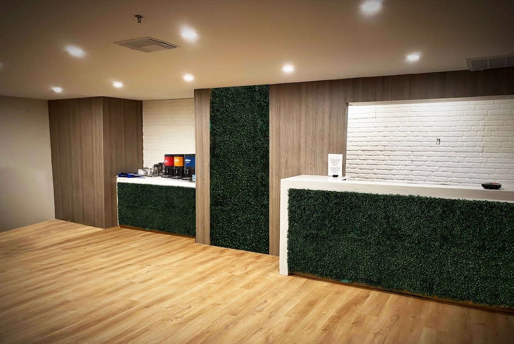 Baymont by Wyndham Del Rio 1