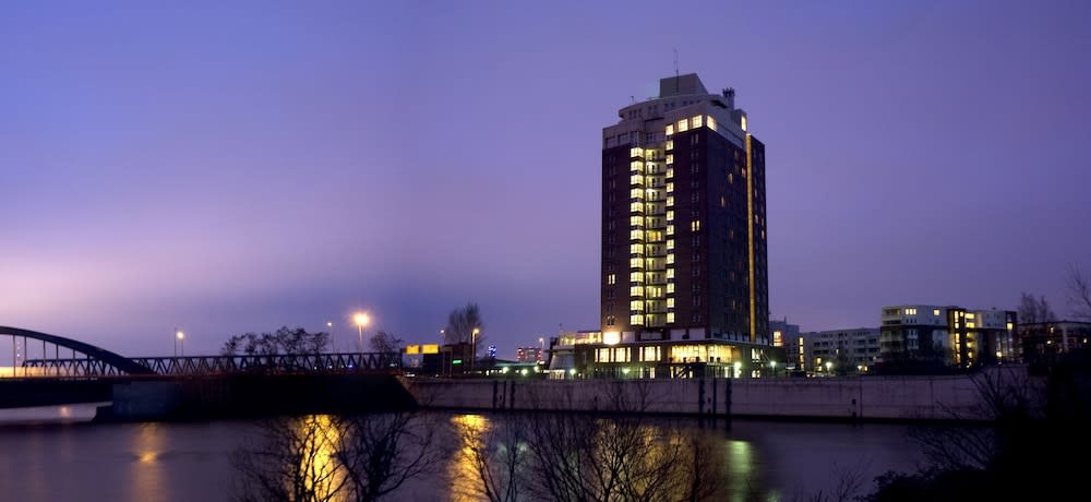 HI Hotel International Hamburg 1