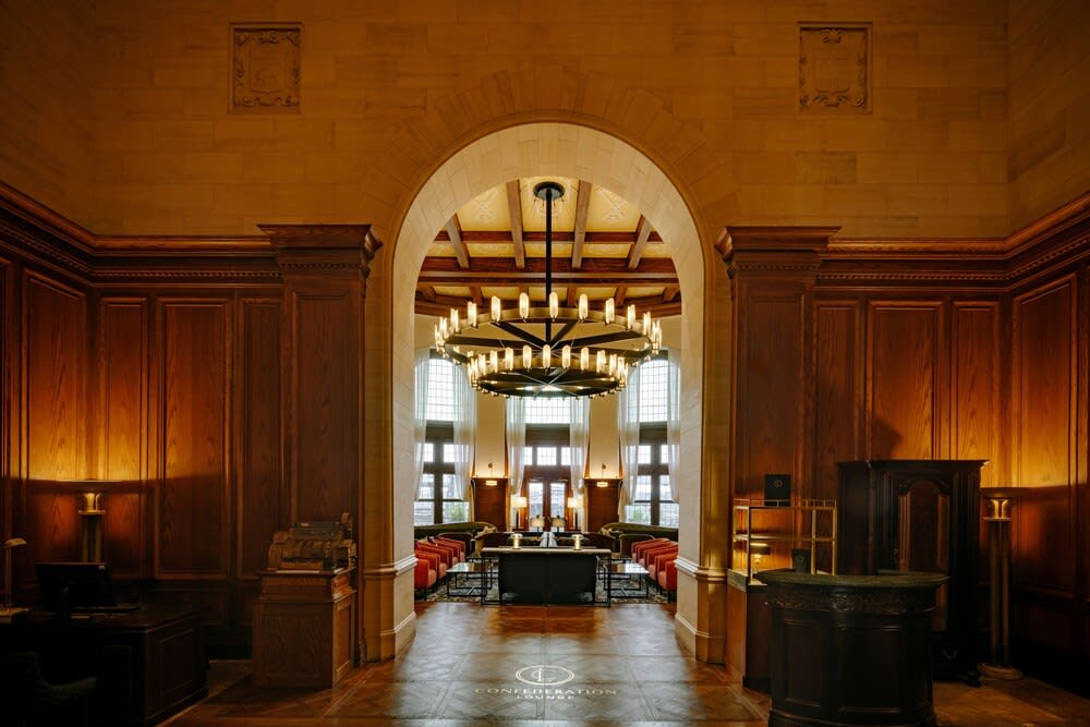 Fairmont Hotel Macdonald 2