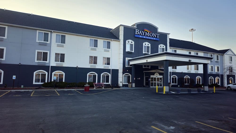 Baymont by Wyndham Chicago/Calumet City 1