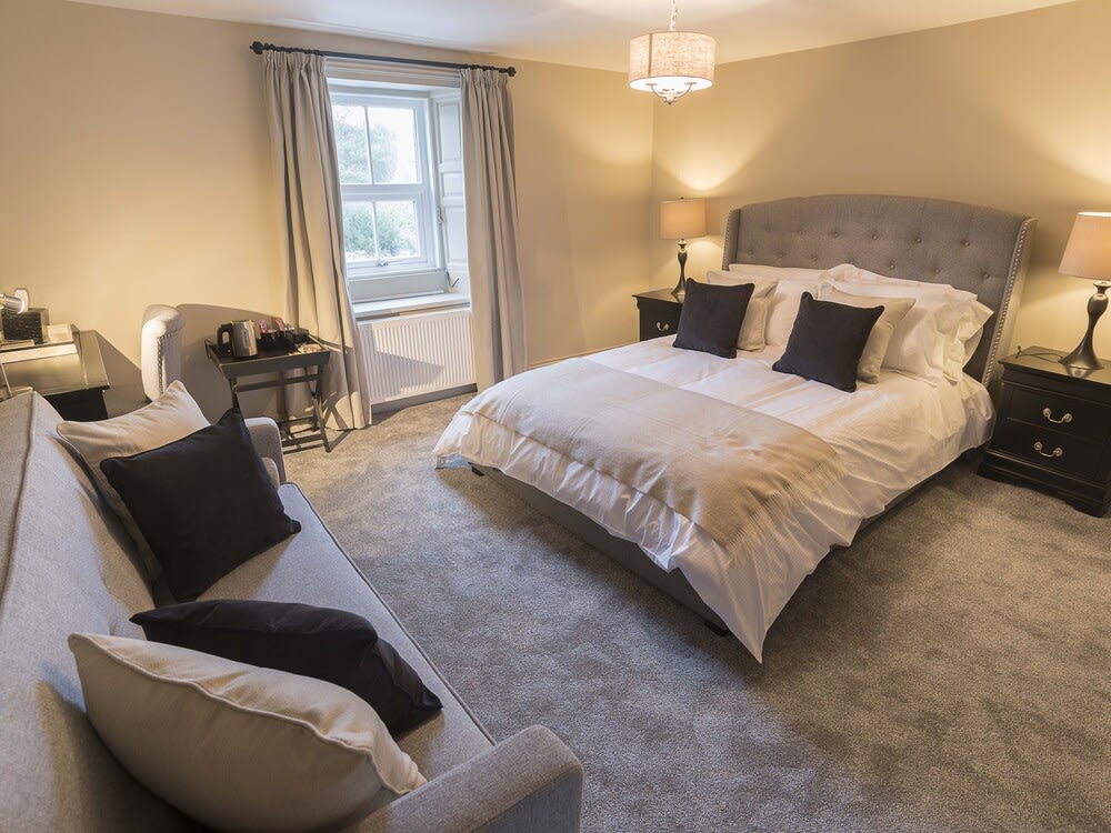 The New Crown Inn 1