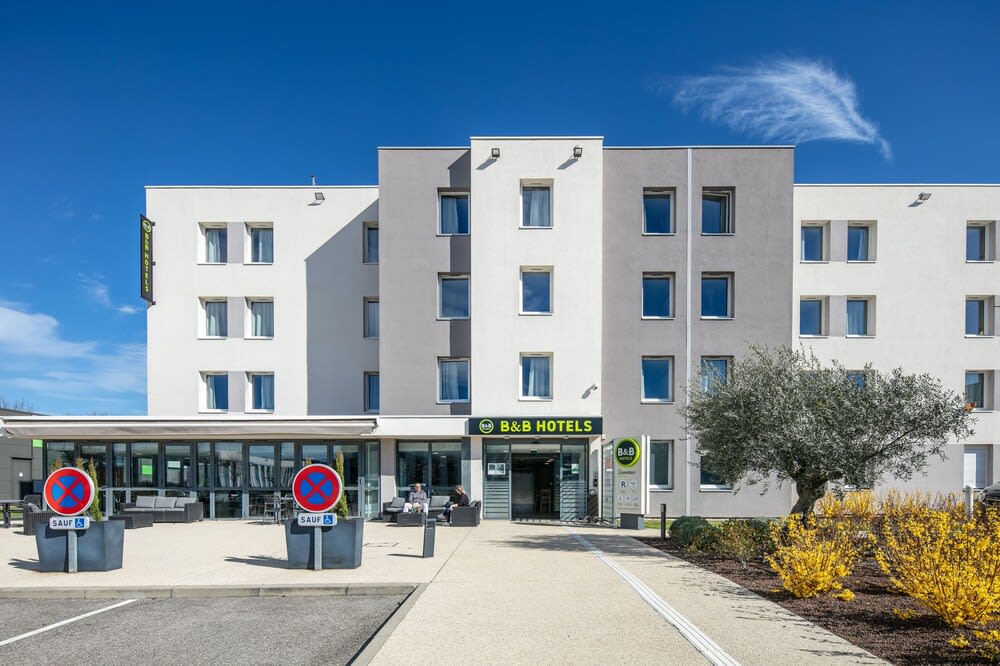 B&B HOTEL Lyon Aéroport Saint-Quentin-Fallavier 1