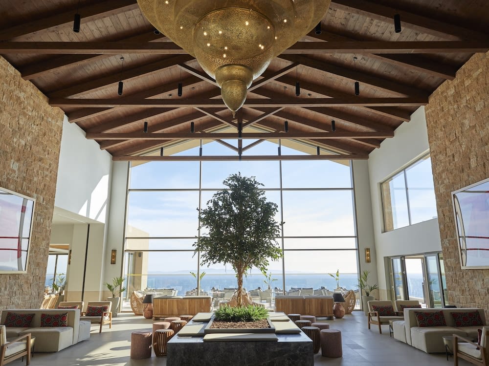 Elix, Mar-Bella Collection 2