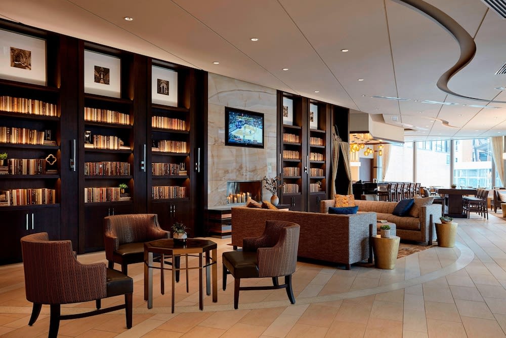 Ithaca Marriott Downtown on the Commons 1