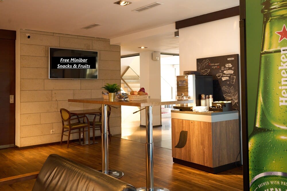 Hotel Conti Dietikon 1