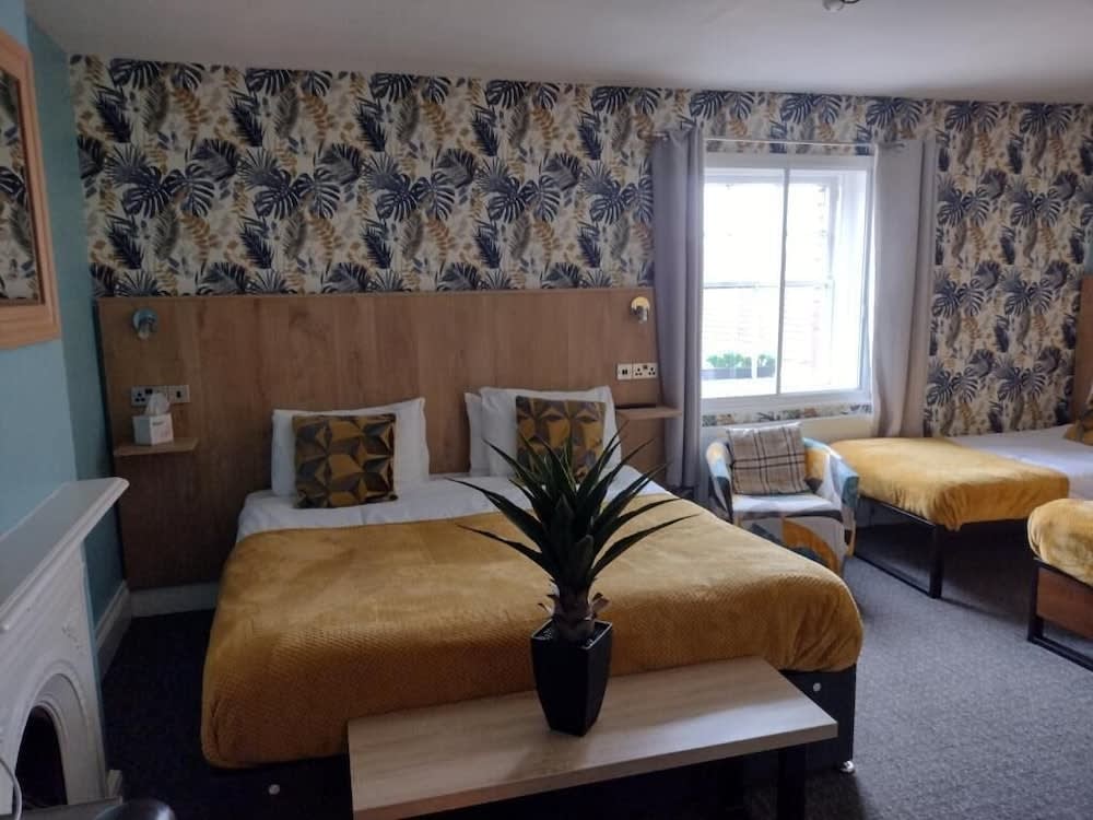 The Crown Inn - Rooms 1