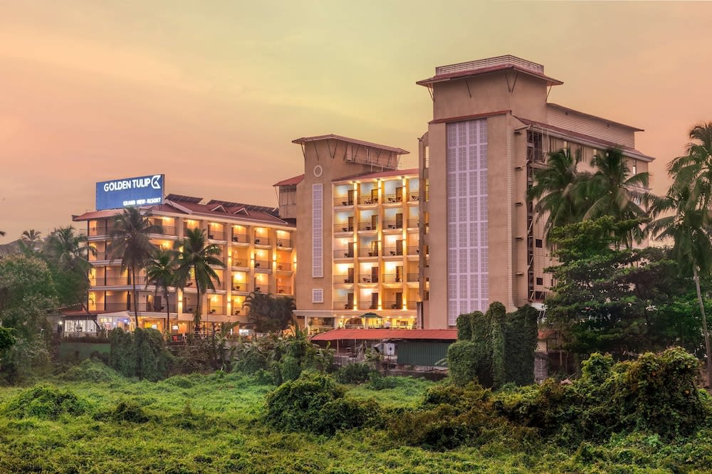 Golden Tulip Candolim, Goa 1