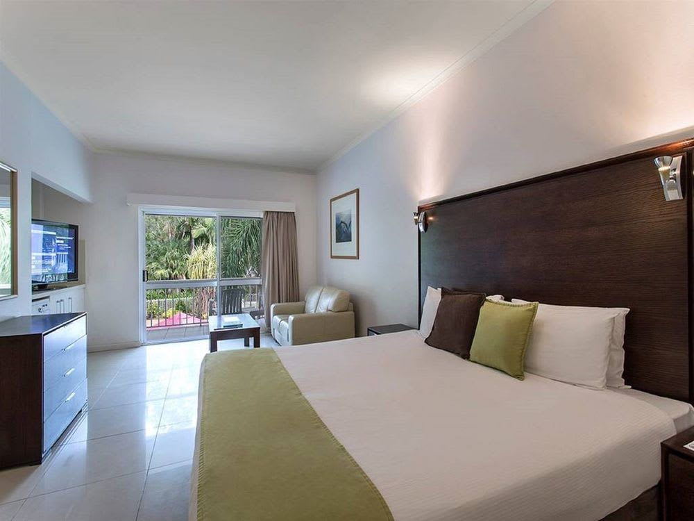 Hotel Grand Chancellor Palm Cove 1