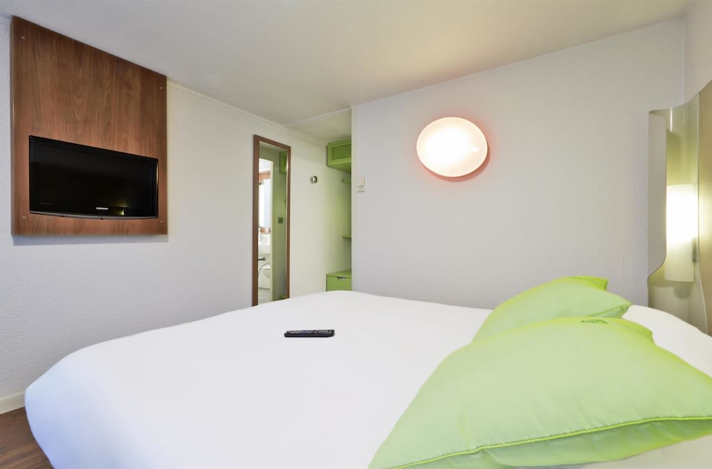 CAMPANILE GRENOBLE SUD - SAINT MARTIN D'HERES 1