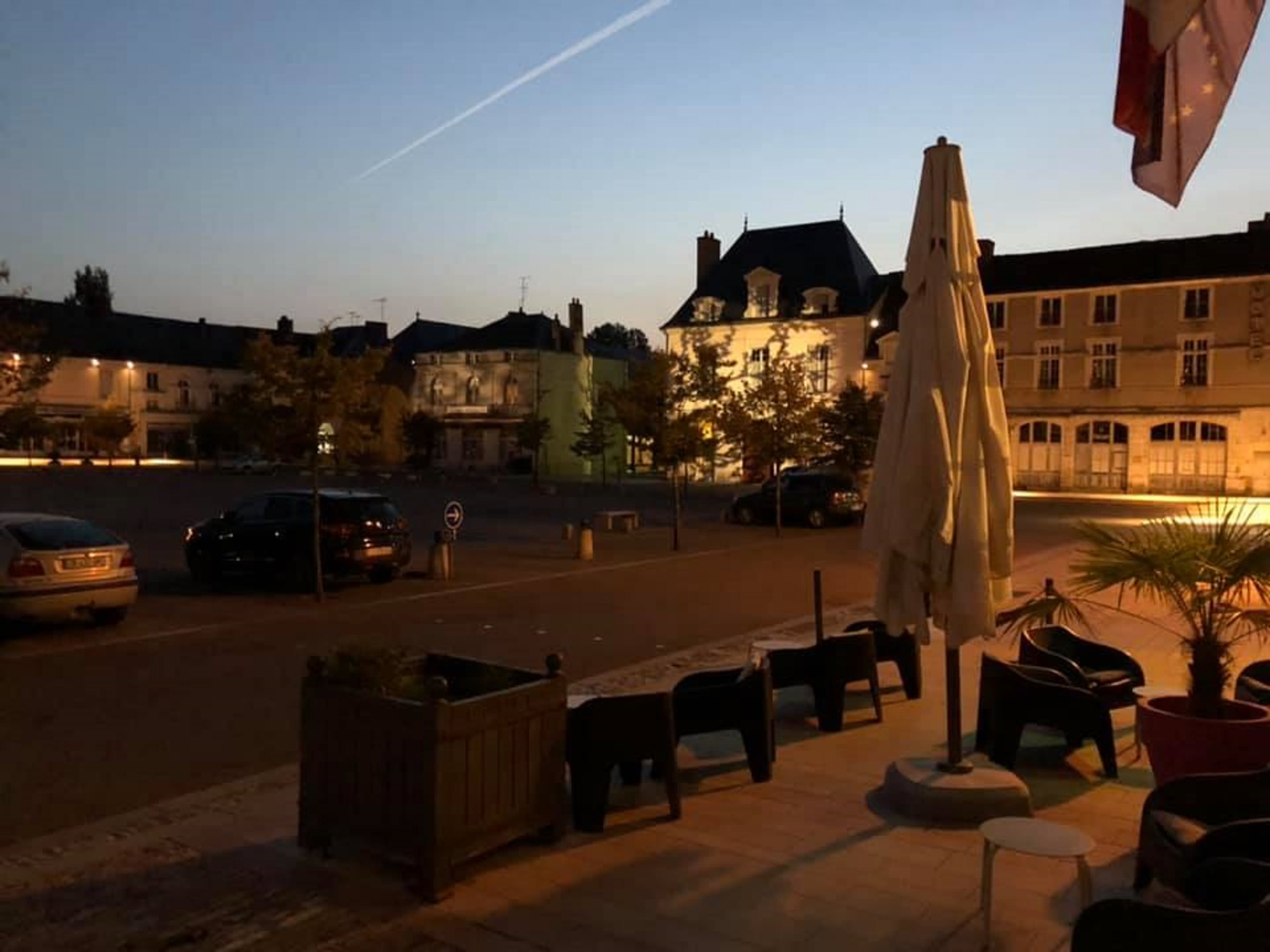 Logis Hôtel Restaurant Le Puits Doré 5