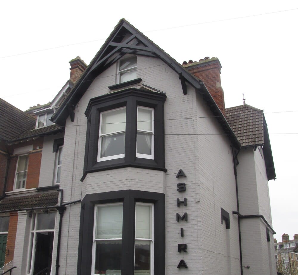 Ashmira Guest House 1