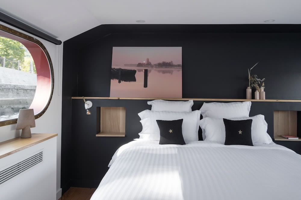 LA PENICHE - Bed And Bicycle - Tournon 2