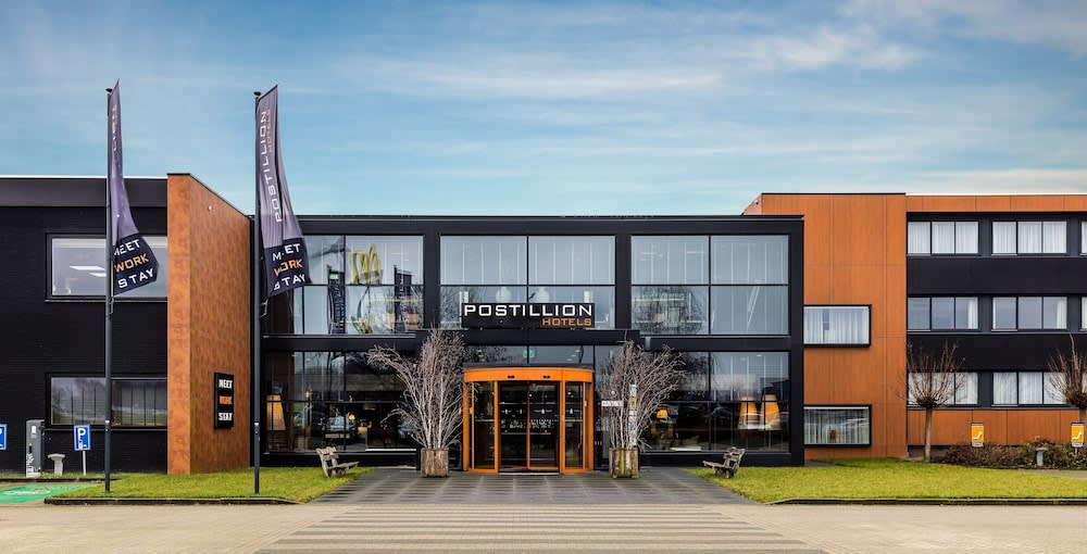 Postillion Hotel Deventer 1