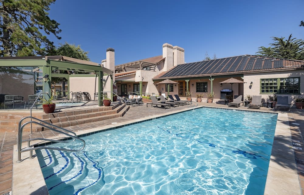 Half Moon Bay Lodge 1