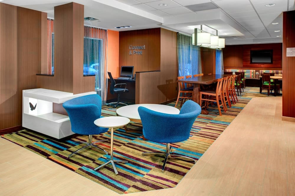 Fairfield Inn & Suites by Marriott Atlanta Alpharetta 2