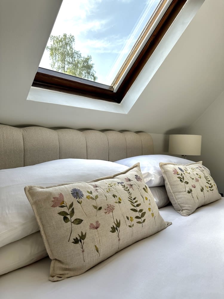 The Manor at Abberley 2
