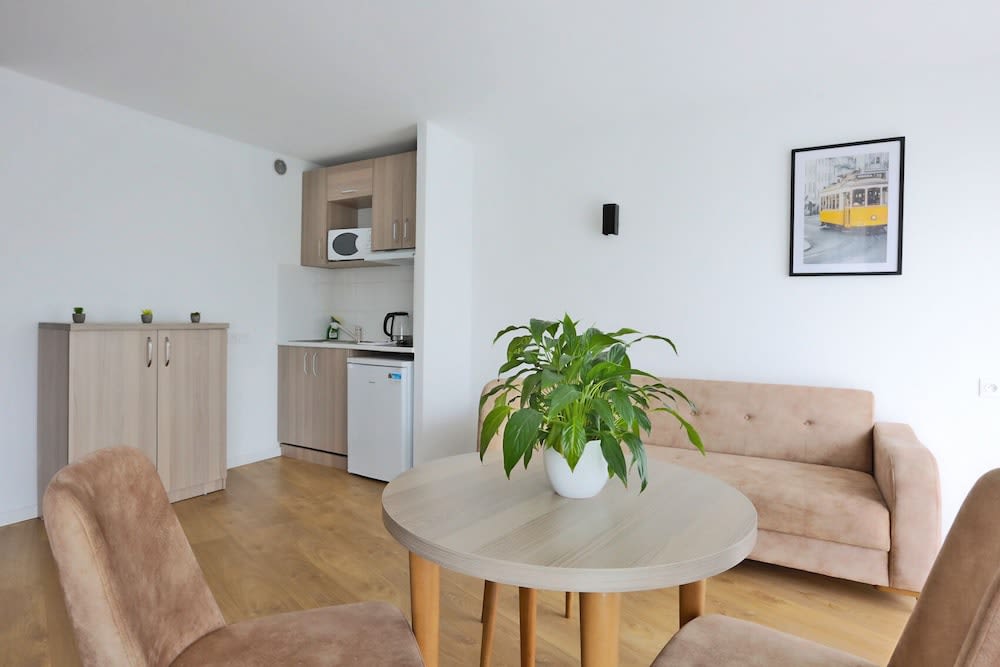 KOSY Appart'Hôtels - La Maison Des Chercheurs 4