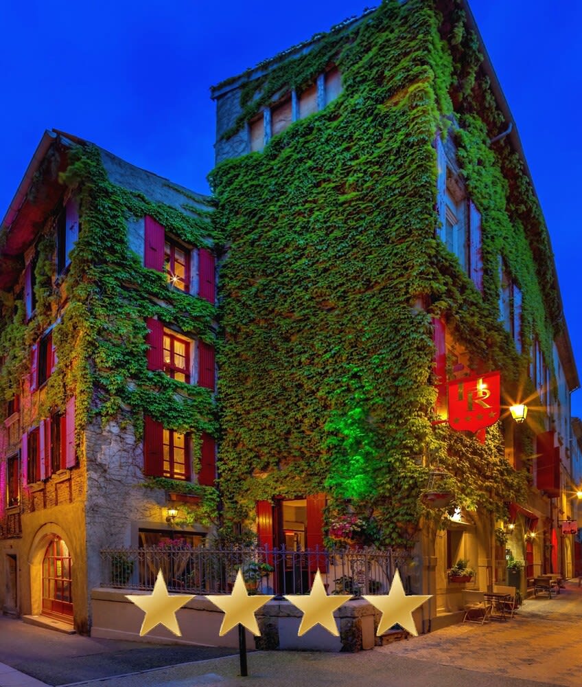 Hôtel Renaissance 1