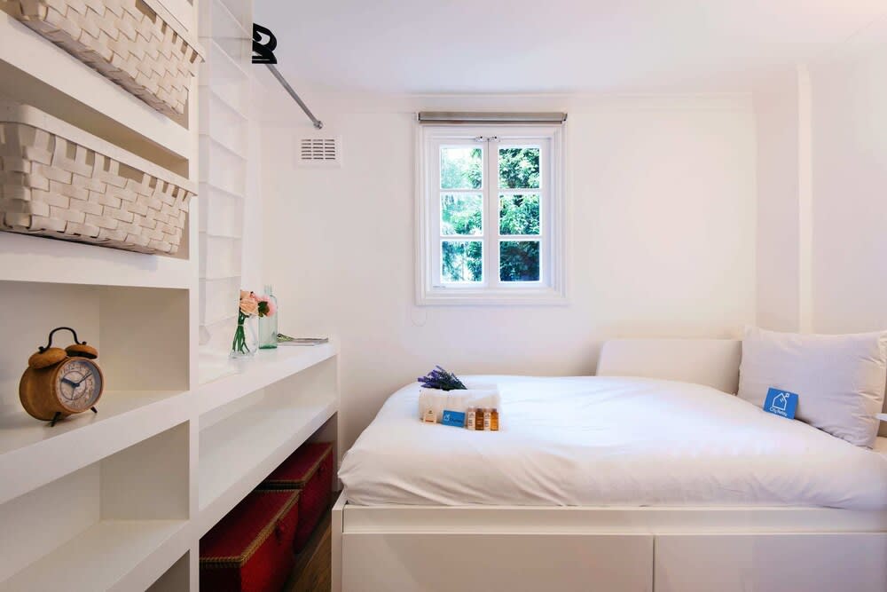 Bright Talbot Road Apartment 2