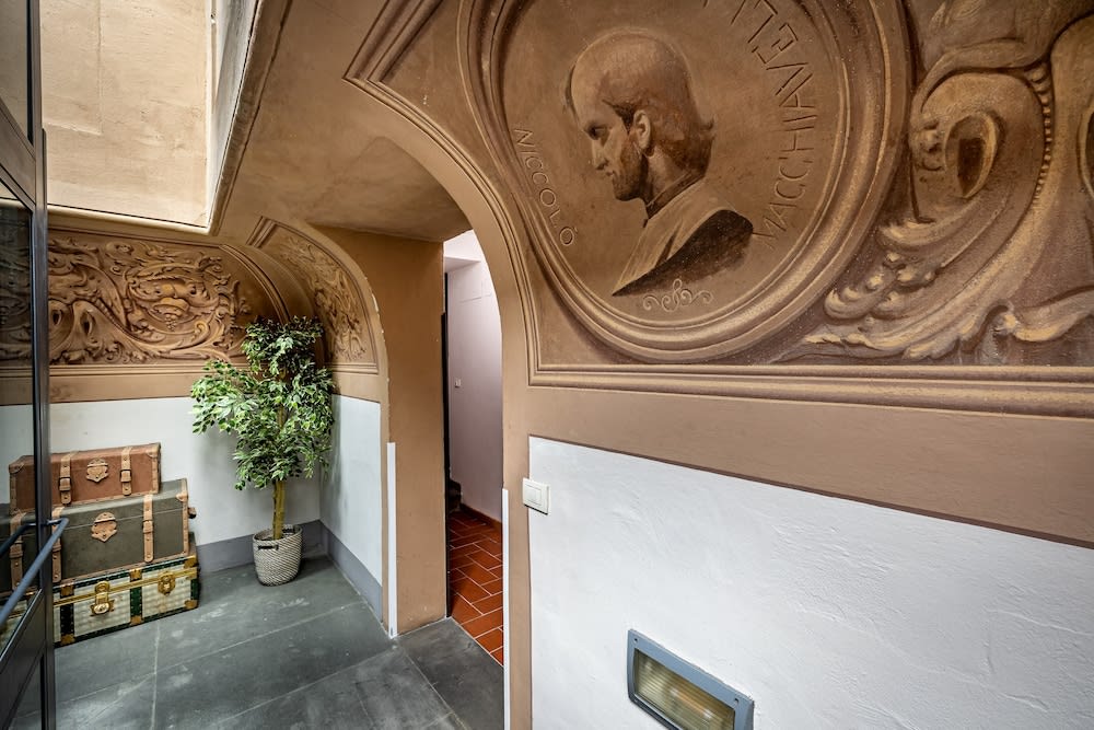 Martelli 6 Suite & Apartments 2