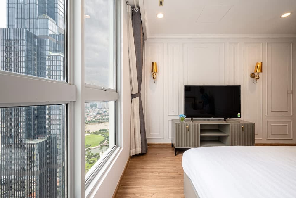 Saka Apartments - Vinhomes Central Park 2