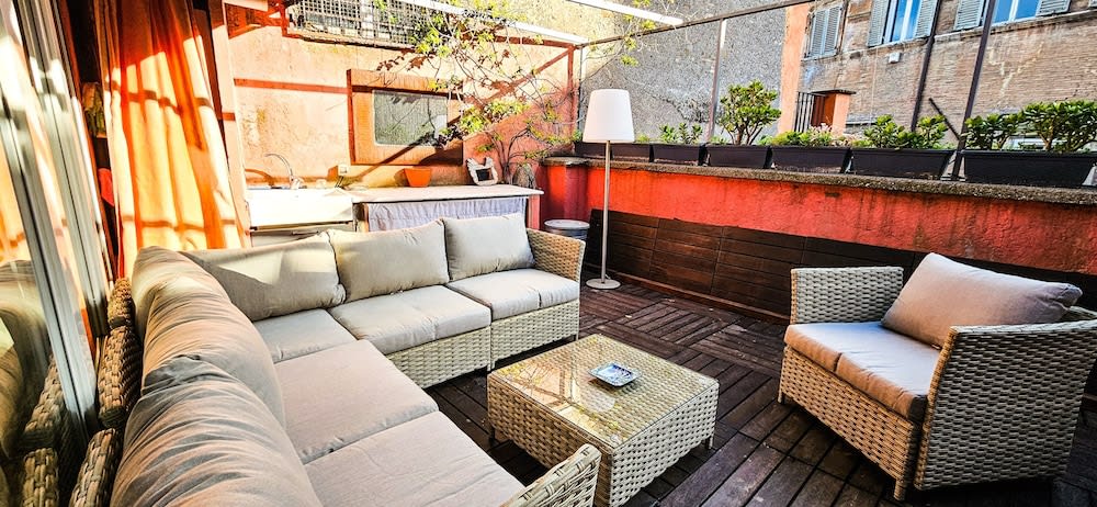 Monserrato Apartment 1