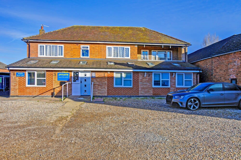 OYO Aparthotel Hathern – Loughborough 1