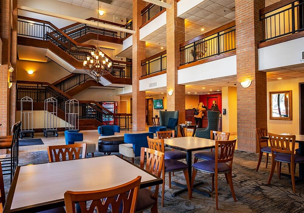 Inn at Coushatta 2