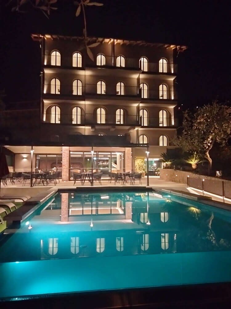 Hotel Ristorante Al Caminetto WorldHotels Crafted Adults Only 1