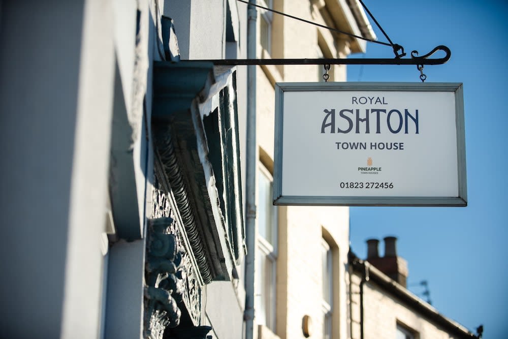 Royal Ashton Hotel 1